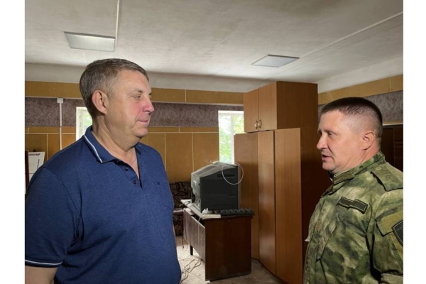 Глава Брянщины посетил штаб территориальной обороны в Стародубе