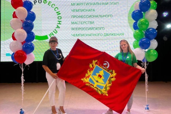 Брянская студентка Виктория Трифонова вышла в финал чемпионата «Профессионалы»