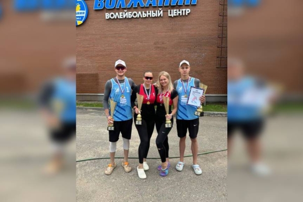 Волейболисты брянского «Спартака» выиграли этап чемпионата ЦФО в Костроме