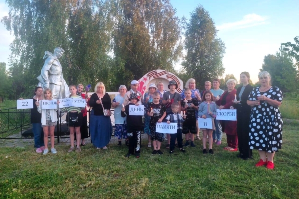 В Марьинском сельском поселении Комаричского района прошла акция «Свеча Памяти»