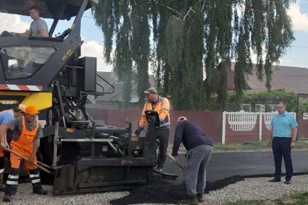 Капитальный ремонт в Комаричах по улице Победа выполнен раньше намеченного срока