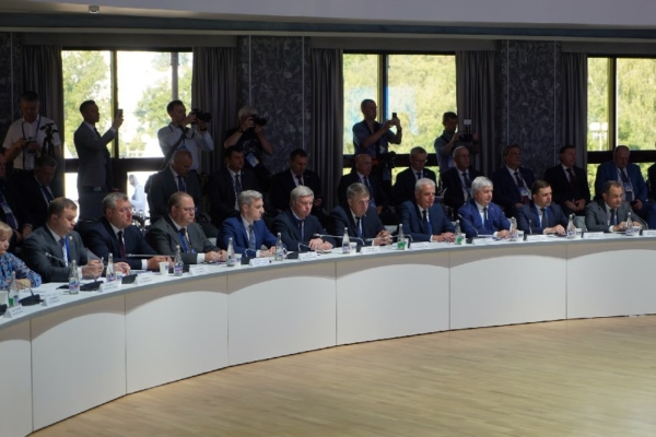 Губернатор Александр Богомаз рассказал про XI Форум регионов России и Беларуси