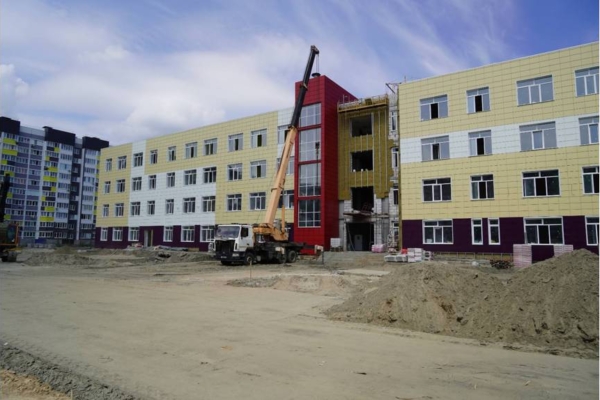 В Брянске завершается строительство школы в микрорайоне на Флотской