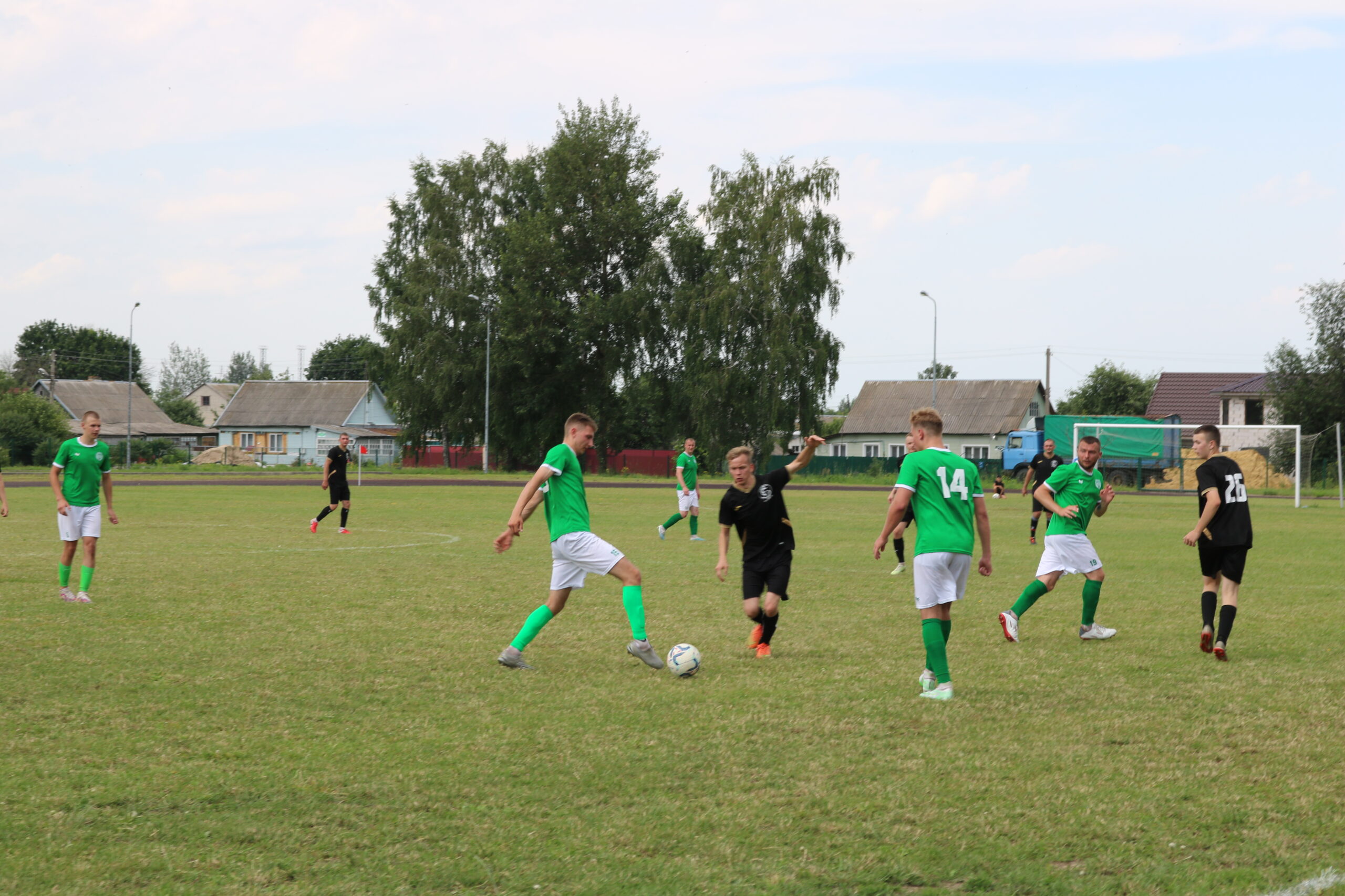 Комаричан приглашают футбольный матч