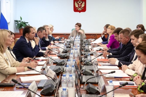 Губернатор Александр Богомаз рассказал о мерах поддержки в Брянском регионе