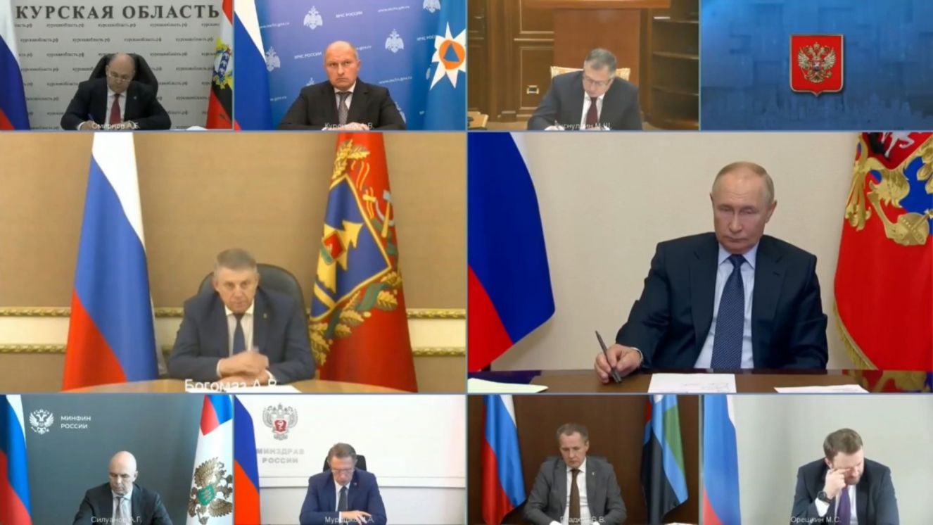 Владимир Путин поддержал выделение средств для укрепления обороны Брянщины