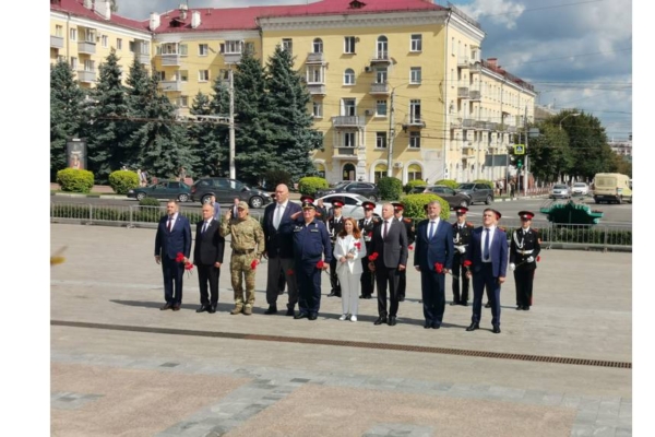 Полпред президента в УрФО Владимир Якушев прибыл в Брянск