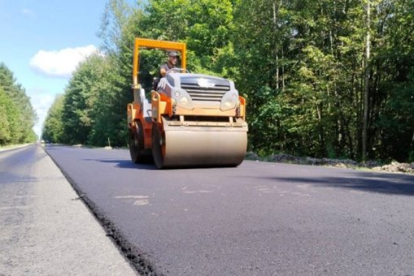 Капремонт участка автодороги Брянск-Дятьково-граница Калужской области продолжается