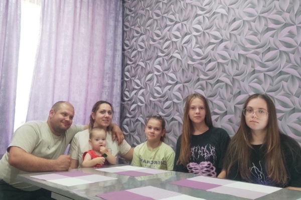 На Комаричской земле проживает немало семей, которые могут послужить хорошим примером для многих молодых