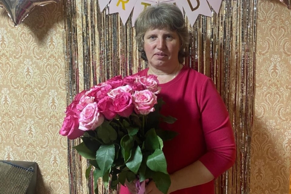 Вот уже 27 лет Наталья Николаевна возглавляет отделение почтовой связи в поселке Владимировка Комаричского района