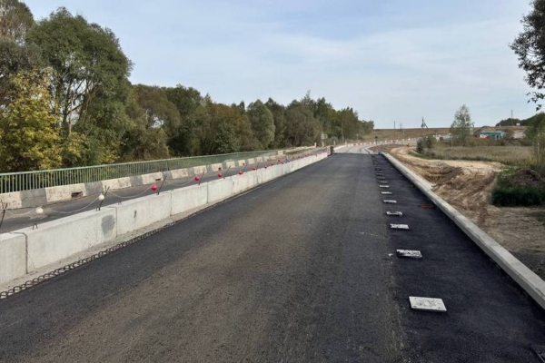 На Брянщине продолжается капремонт моста через реку Уль