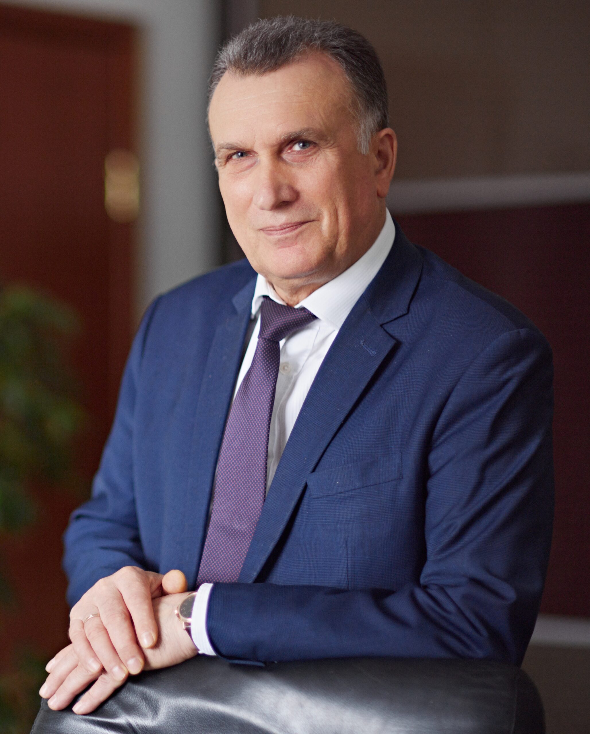 От Комаричского одномандатного округа №22 в Брянскую областную Думу избран Михаил Афанасьевич Кабанов