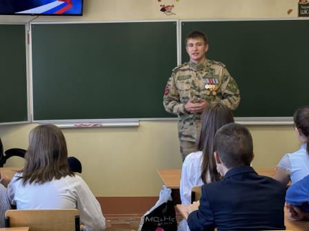 Брянские росгвардейцы приняли участие в круглом столе, посвящённом Дню солидарности в борьбе с терроризмом