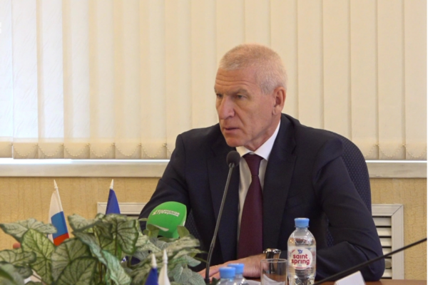 Олег Матыцин встретился с руководителями образовательных учреждений Брянска