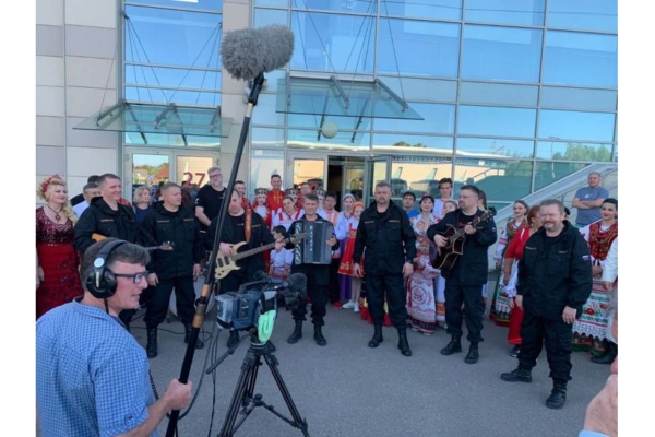 Брянский ансамбль народной музыки «Ватага» показали на «Первом канале»