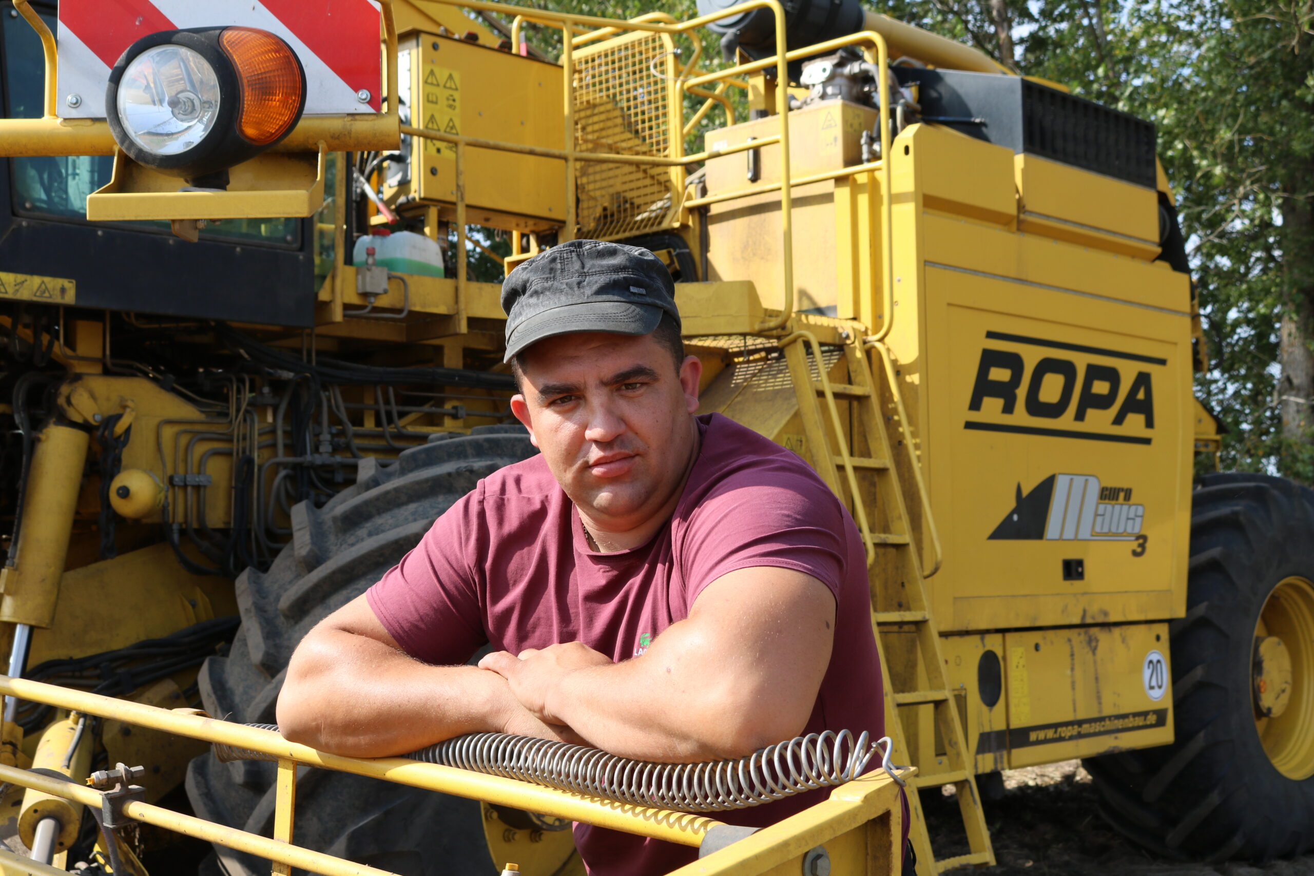 Комаричанин Павел Меркулов — механизатор широкого профиля