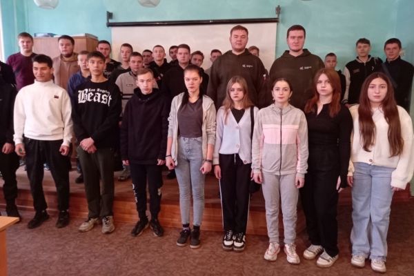 Комаричские студенты встретились с координатором молодежного крыла Народного фронта Брянской области