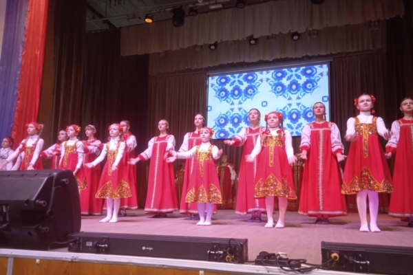 В Комаричском районе прошёл   праздничный концерт ко Дню народного единства