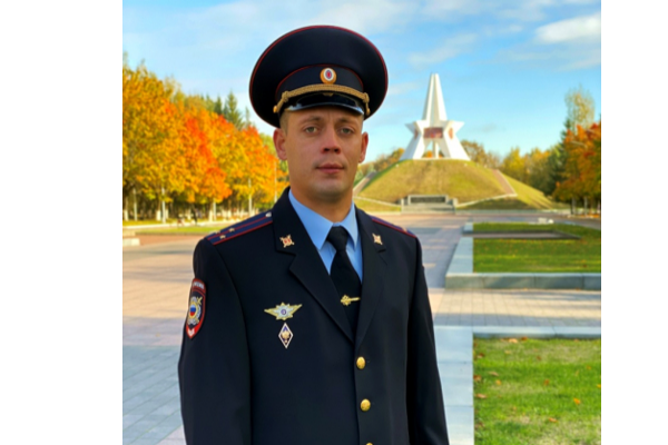 Брянский полицейский Владимир Логутенков участвует в финале конкурса «Народный участковый»