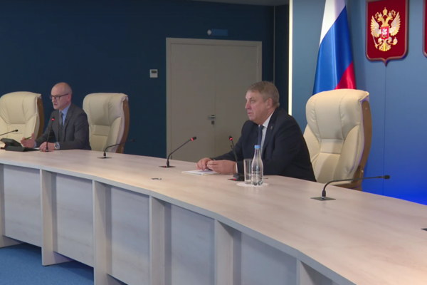 Началась Прямая линия — 2024 с брянским губернатором Александром Богомазом