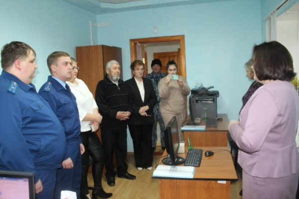 В Суземском районе открылся Центр общения старшего поколения