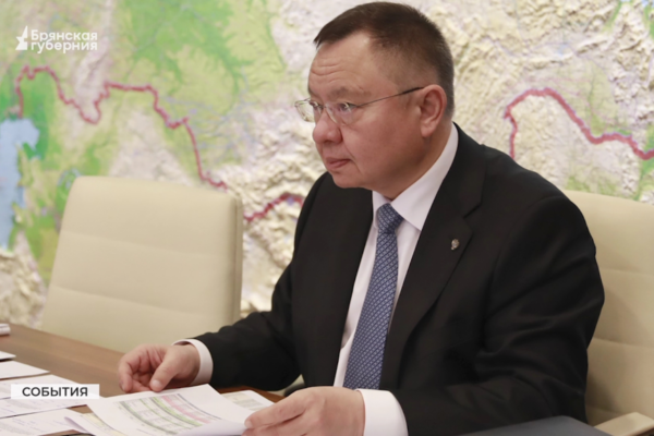 Ирек Файзуллин провел рабочую встречу с замгубернатора Брянщины Николаем Симоненко