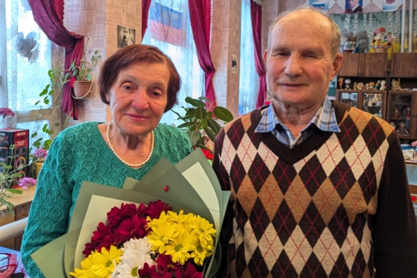 Супруги Свириденко из Комаричского района отмечают изумрудную свадьбу