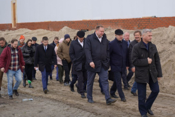 В Фокинском районе Брянска активно продолжается возведение дворца зимних видов спорта
