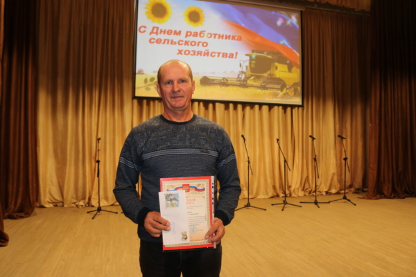 Человек Года-2024: Маруев Николай Анатольевич, тракторист-машинист ООО «СельхозникТимирязевский»