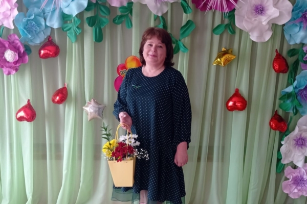 Человек Года-2024: Щукина Оксана Леонидовна, заведующая Комаричским детским садом №3