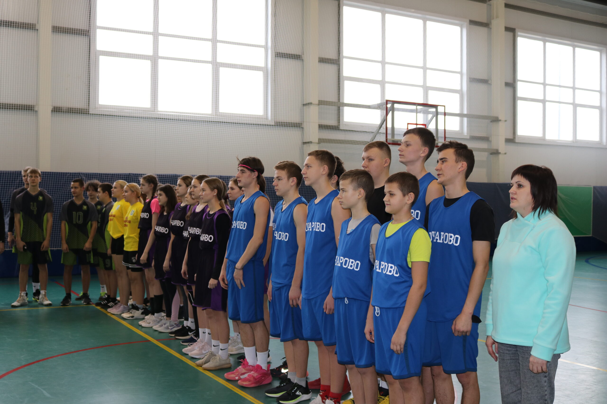 В Комаричском районе стартовал чемпионат по баскетболу