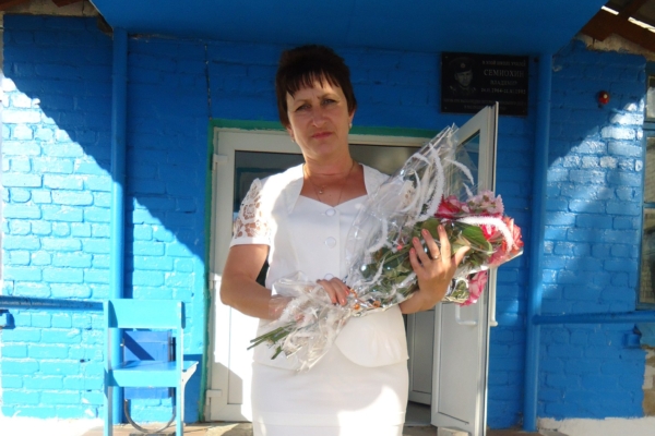 Валентина Николаевна Богакова более 37 лет преподает математику в Бочаровской общеобразовательной школе