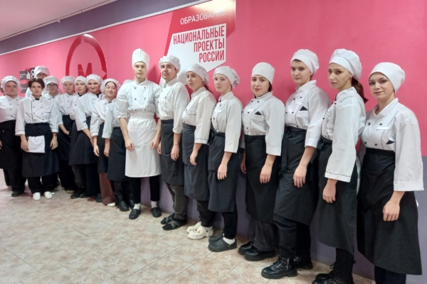 Комаричский техникум принимает участие во Всероссийском чемпионатном движении по профессиональному мастерству