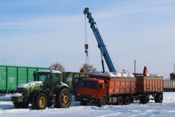 Комаричские аграрии активно готовятся к весне