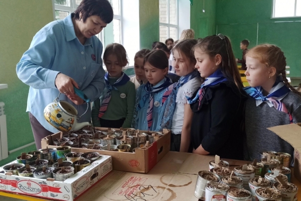 Орлята России Комаричской СОШ №1с гордостью принимают участие в акции «Зимняя Орлятская Неделя Добра»