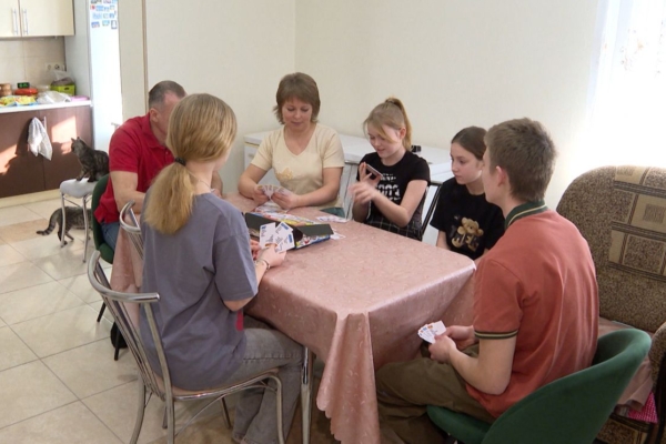 Поддержка приёмных семей