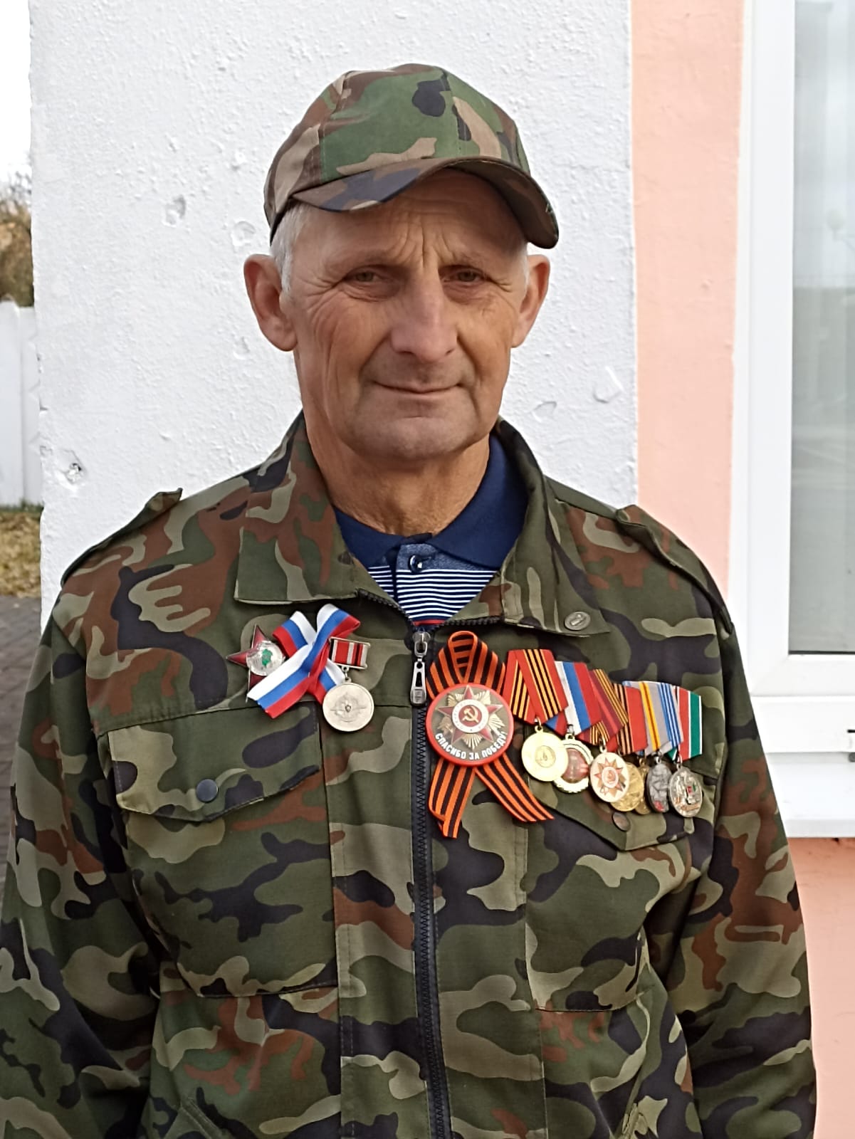 Защищать свою Родину – главная задача настоящих мужчин!