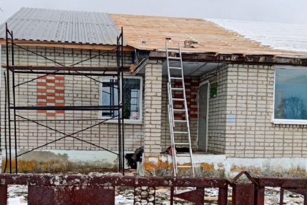 В брянском селе Внуковичи начался ремонт ФАПа по нацпроекту