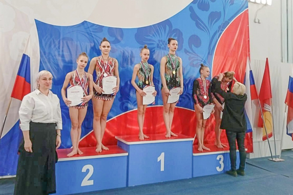 Брянские акробаты завоевали «серебро» в Воронеже