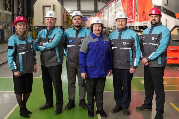 Семь сотрудников брянского предприятия удостоены наград конкурса «Инженер года – 2024»