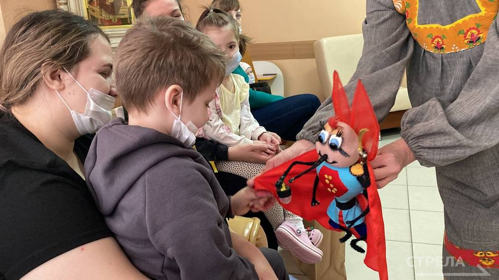 В детском онкогематологическом центре поблагодарили медиков и поддержали маленьких пациентов