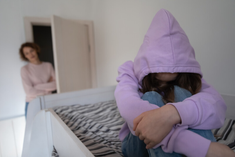 Комаричанам рассказывают о признаках суицидального поведения подростков