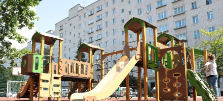 В Брянской области высокую оценку жителей заслужила работа по проекту «Формирование комфортной городской среды» национального проекта «Жилье и городская среда»