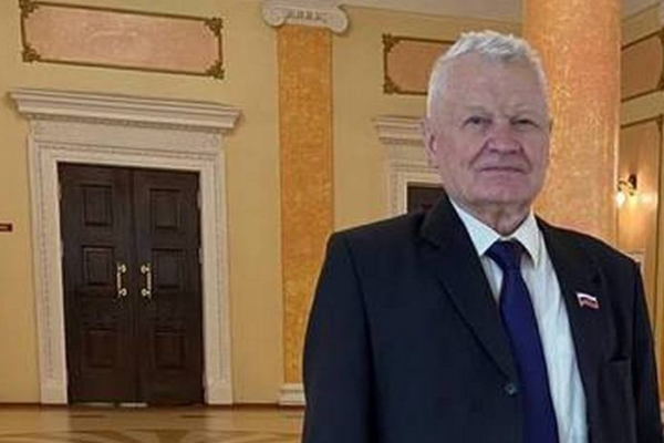 Председатель Белорусского землячества Николай Голосов поздравил брянцев с Днем единения народов