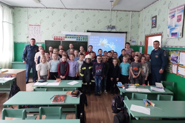 В Бочаровской средней школе провели уроки по основам безопасности жизнедеятельности