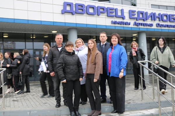 Комаричская делегация побывала XVIII на церемонии награждения премией «Возвращение в жизнь»в Брянске