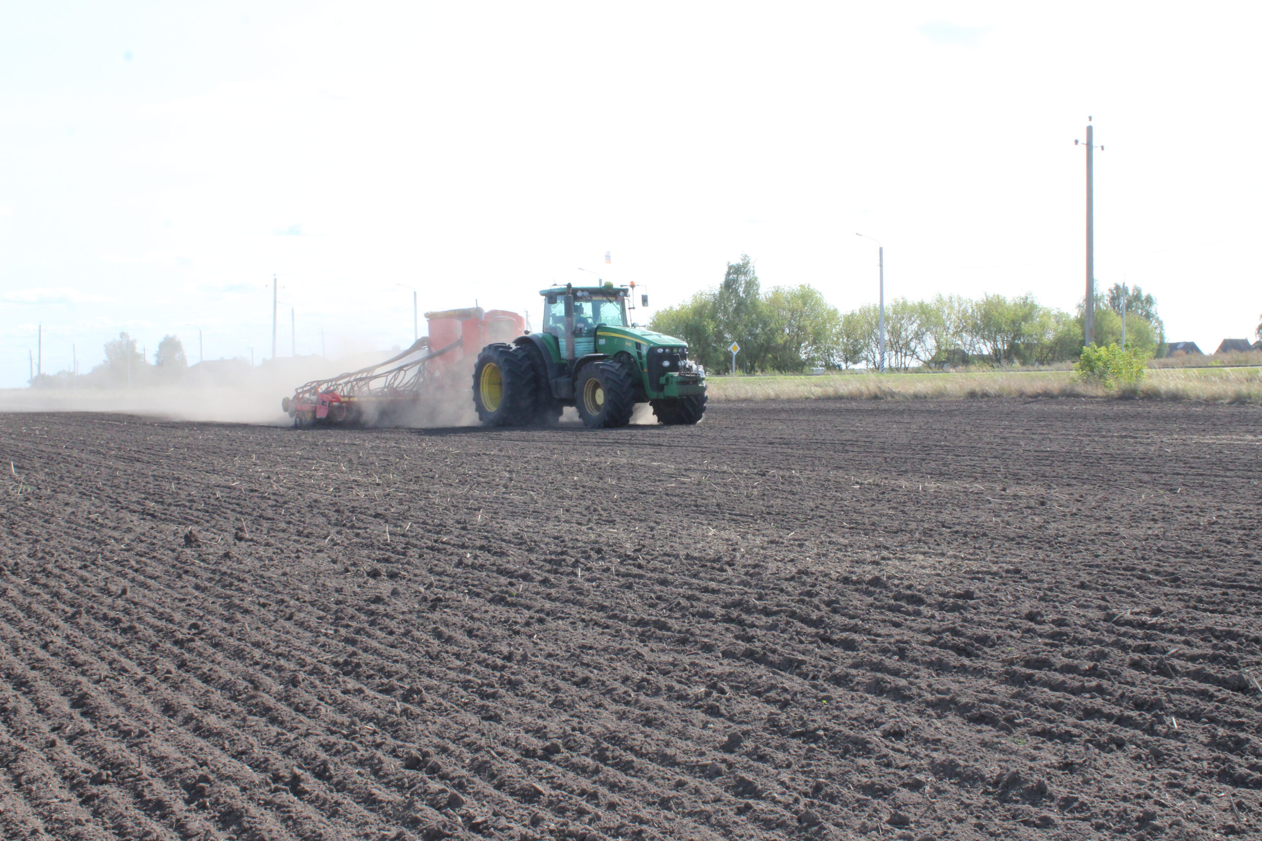 ООО «КомаричиАгро» – одно из тех сельхозпредприятий в районе, где не боятся экспериментировать