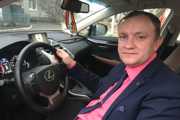 Администрация Комаричского района придает особое значение состоянию дорожной сети