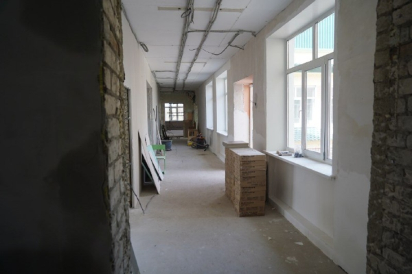 В Злынковской школе №2 проводится капитальный ремонт в рамках программы модернизации систем образования в школах