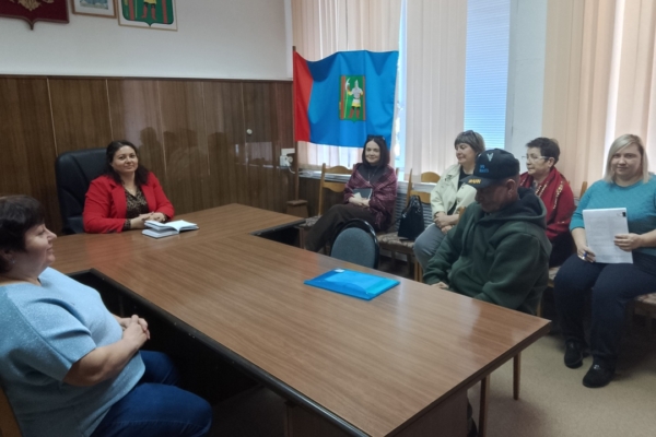 В администрации Комаричского района состоялось заседание межведомственной комиссии по заключению социального контракта